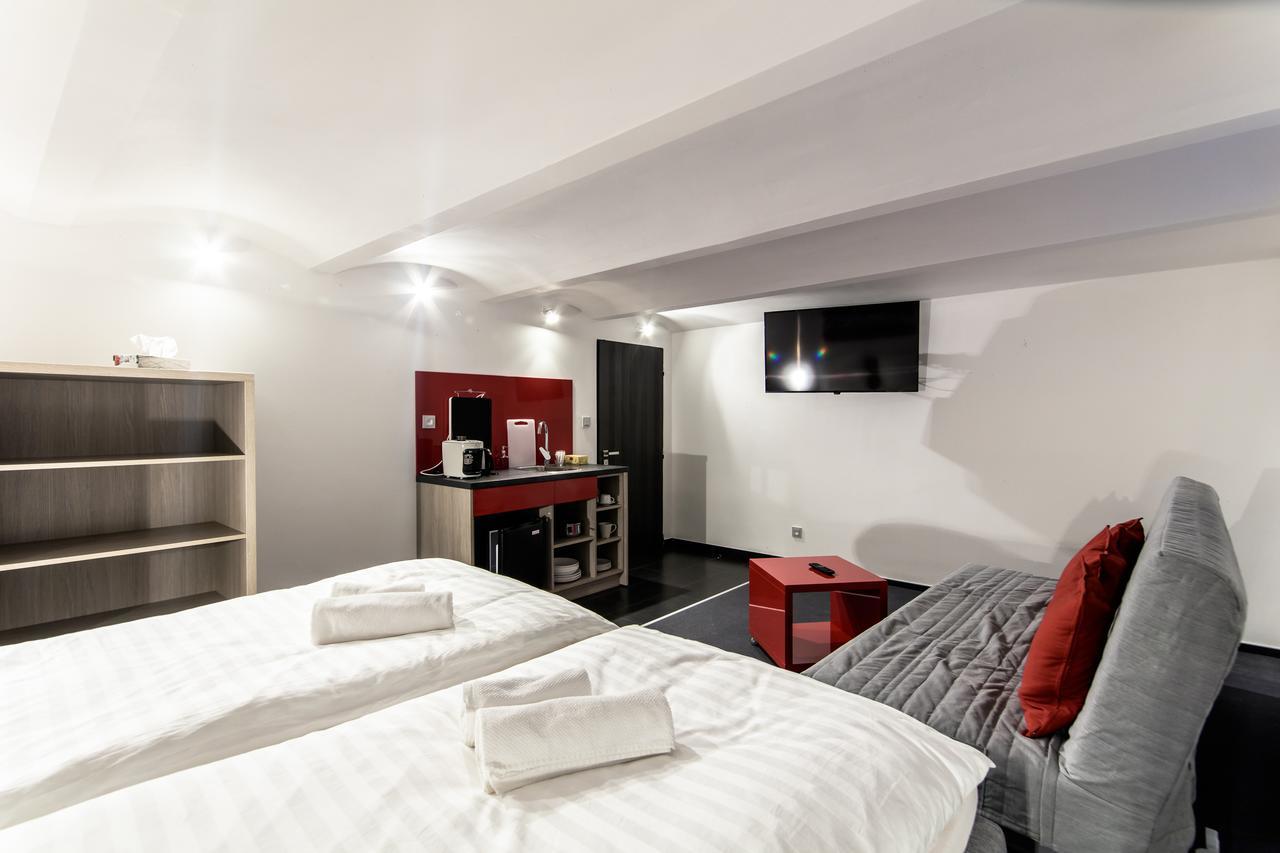 Silesia Residence Острава Екстер'єр фото A typical studio apartment
