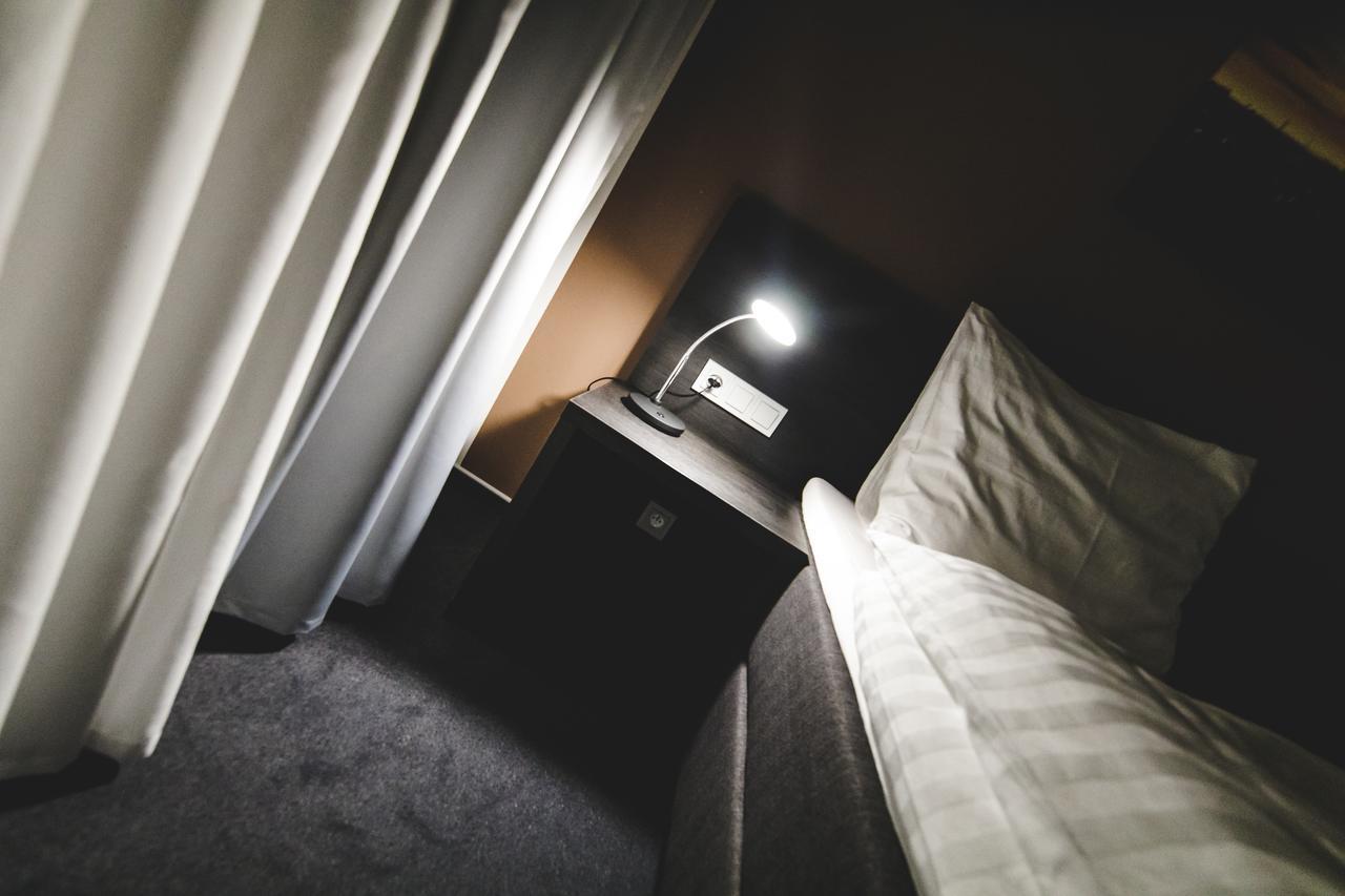 Silesia Residence Острава Екстер'єр фото A bedside table